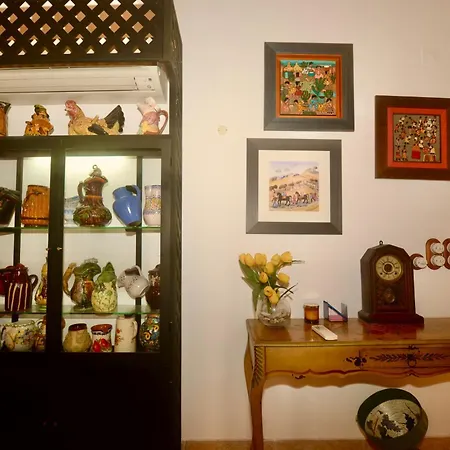 Riverside - Lovely River-view 3 Bedroom House בית נופש