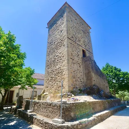 Riverside - Lovely River-view 3 Bedroom House *