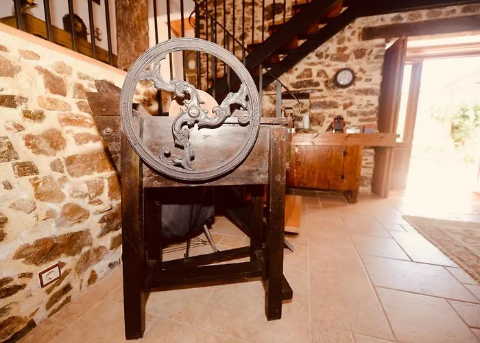 別荘 Riverside - Lovely River-view 3 Bedroom House *