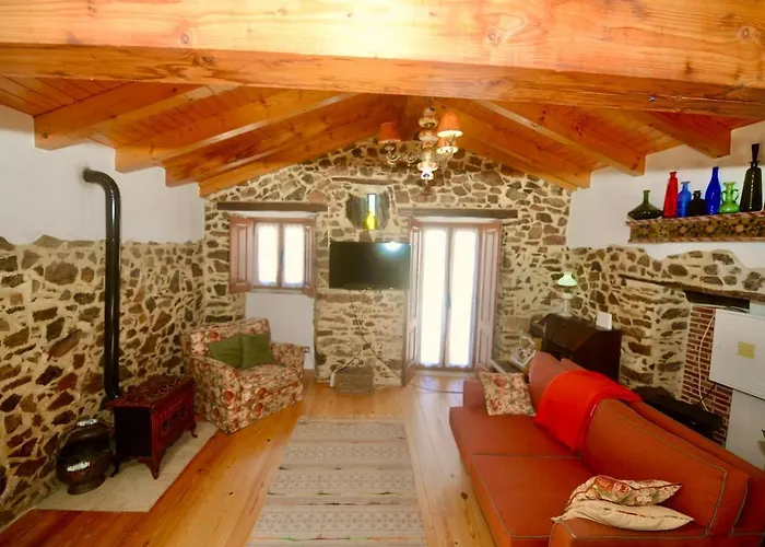 別荘 Riverside - Lovely River-view 3 Bedroom House